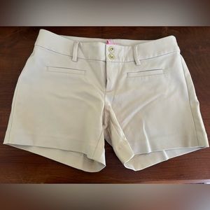 Joette stretch Dinner Short NWT